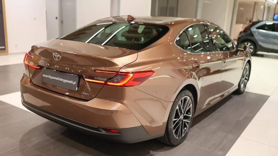 TOYOTA Camry Camry 2.5 Hybrid Dynamic Force Executive e-CVT