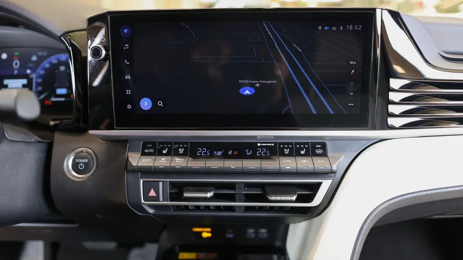 TOYOTA Camry Camry 2.5 Hybrid Dynamic Force Executive e-CVT