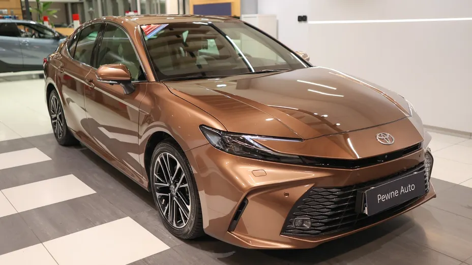 TOYOTA Camry Camry 2.5 Hybrid Dynamic Force Executive e-CVT