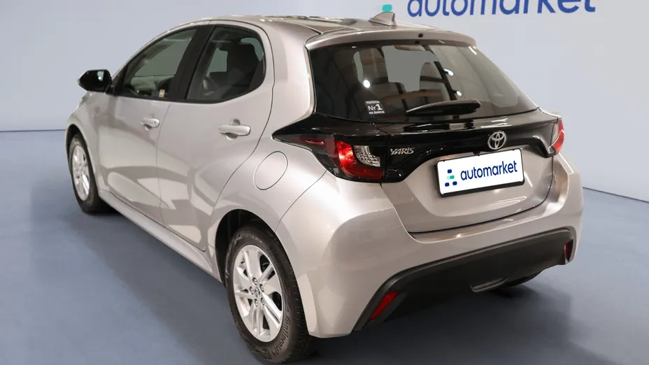 TOYOTA Yaris Yaris 1.5 Comfort