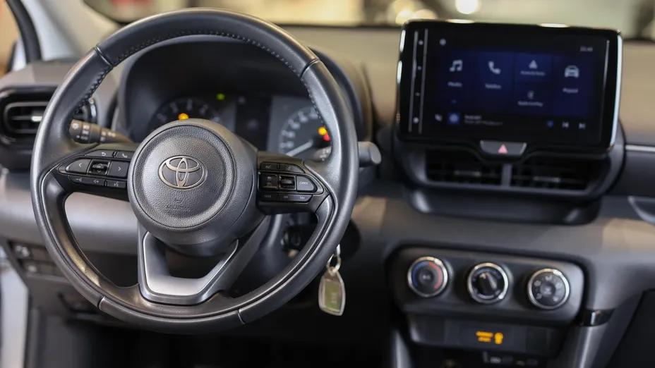 TOYOTA Yaris Yaris 1.5 Comfort