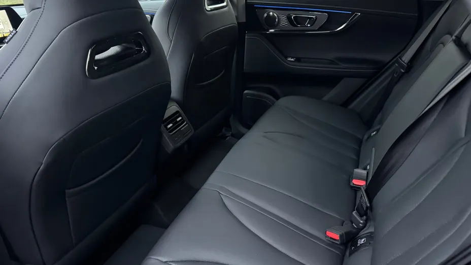 OMODA Omoda 5 Omoda 5 1.5 T-GDI Hybrid Comfort DHT Nowy