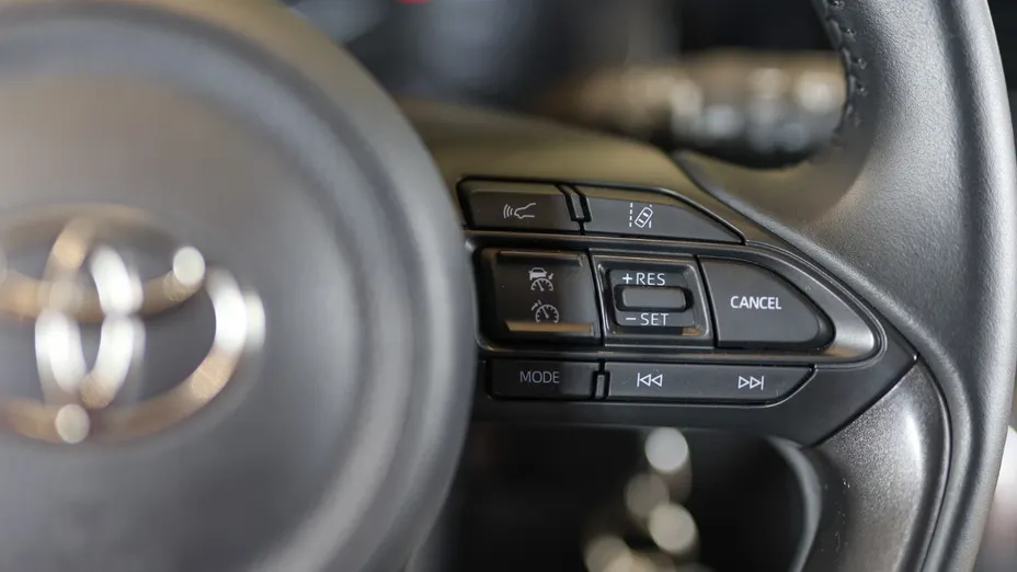 TOYOTA Yaris Yaris 1.5 Comfort