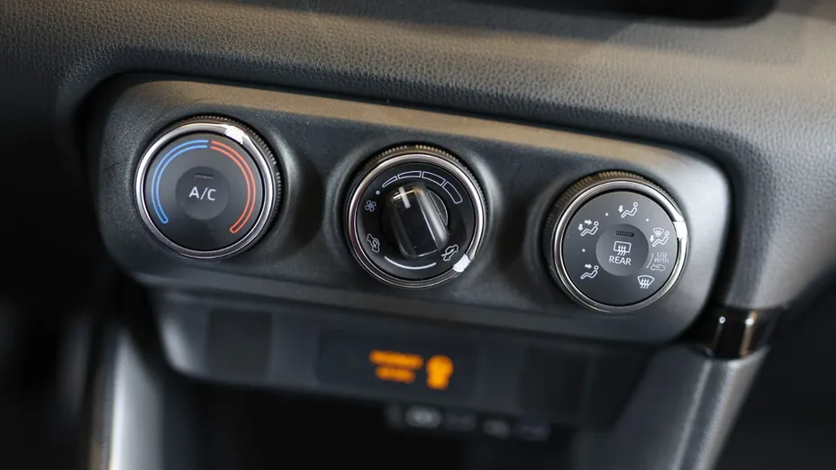 TOYOTA Yaris Yaris 1.5 Comfort