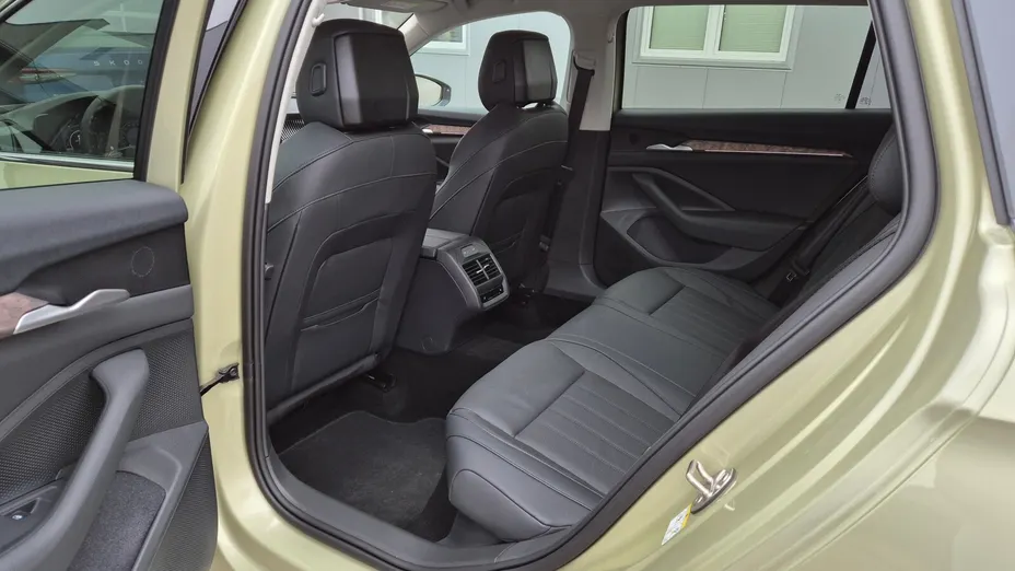 SKODA Superb Superb 2.0 TDI SCR 4x4 L&K DSG