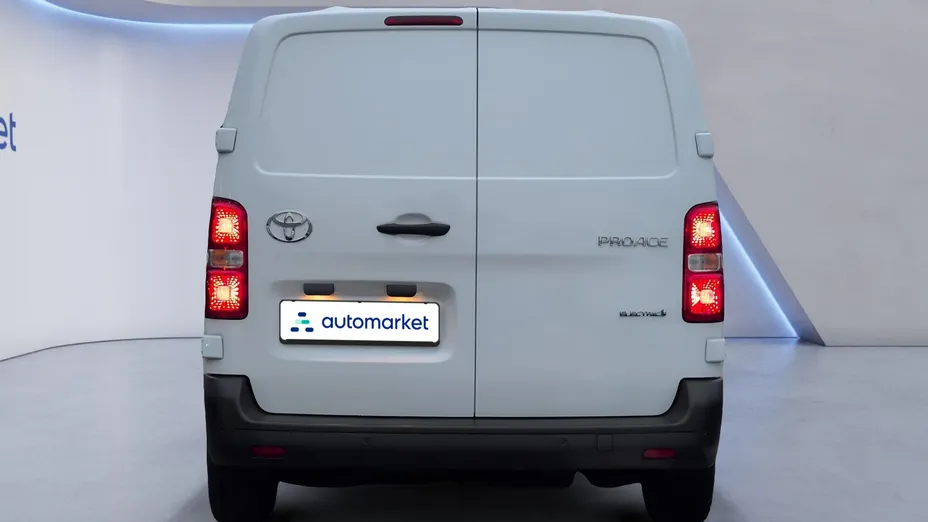 TOYOTA Proace Proace EV Medium 3,0t Active