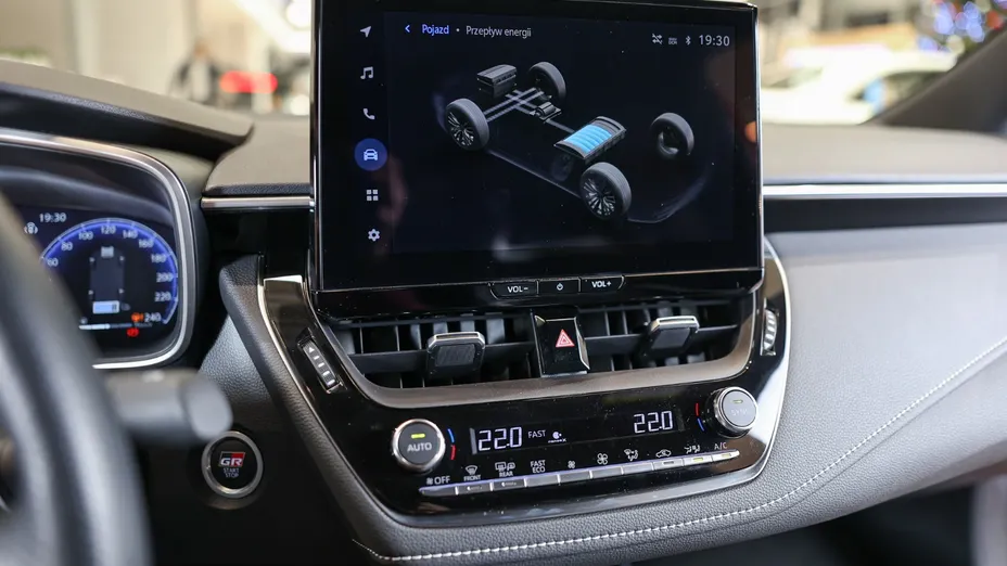 TOYOTA Corolla Corolla 1.8 Hybrid GR Sport