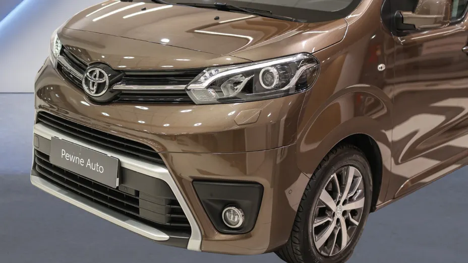 TOYOTA Proace Verso Proace Verso 2.0 D4-D Long VIP Aut.