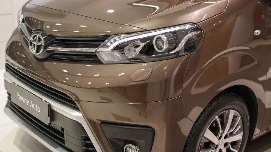 TOYOTA Proace Verso Proace Verso 2.0 D4-D Long VIP Aut.