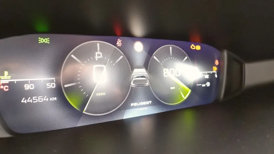 PEUGEOT 308 308 1.2 PureTech Allure S&S EAT8