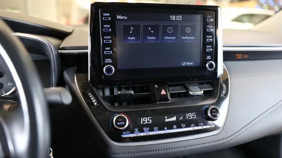 TOYOTA Corolla Corolla 1.5 Comfort