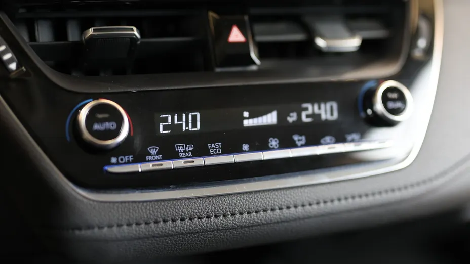 TOYOTA Corolla Corolla 1.5 Comfort