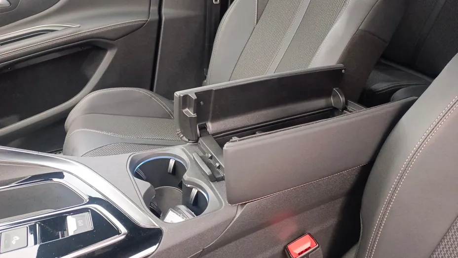 PEUGEOT 5008 5008 1.5 BlueHDi GT S&S EAT8