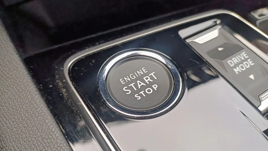 PEUGEOT 5008 5008 1.5 BlueHDi GT S&S EAT8