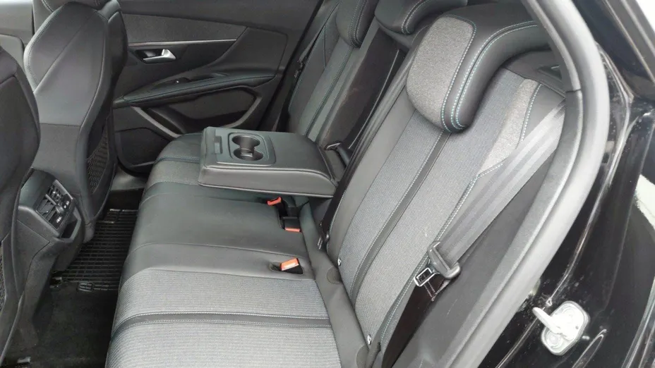 PEUGEOT 3008 3008 1.2 PureTech Allure Pack S&S EAT8