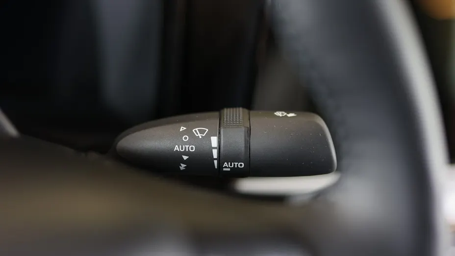 TOYOTA Camry Camry 2.5 Hybrid Dynamic Force Prestige e-CVT