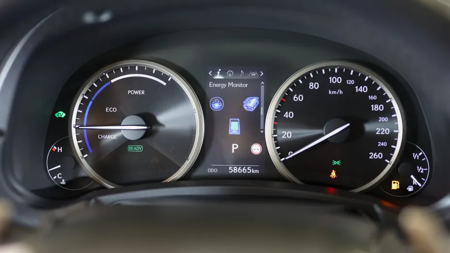 LEXUS NX NX 300h Elegance AWD