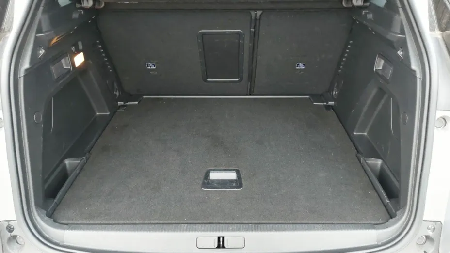 PEUGEOT 3008 3008 1.2 PureTech Allure Pack S&S EAT8