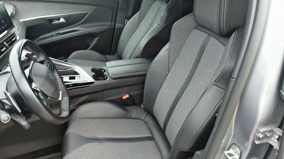 PEUGEOT 3008 3008 1.2 PureTech Allure Pack S&S EAT8