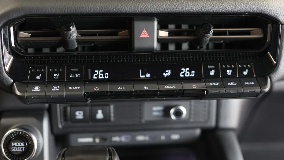 TOYOTA Land Cruiser LC 2.8 D-4D Executive aut