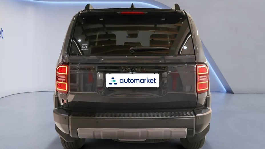 TOYOTA Land Cruiser LC 2.8 D-4D Executive aut