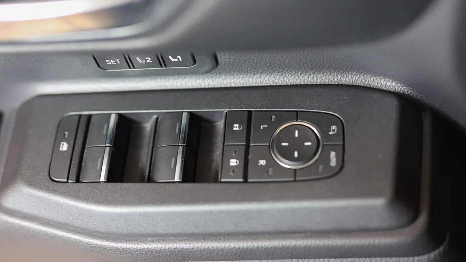 TOYOTA Land Cruiser LC 2.8 D-4D Executive aut