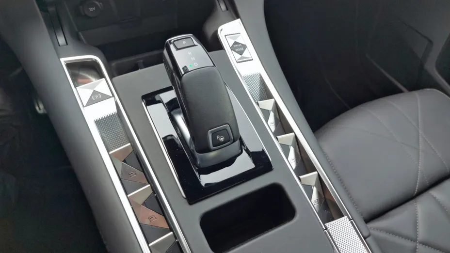 DS DS7 DS 7 1.6 PureTech Rivoli aut