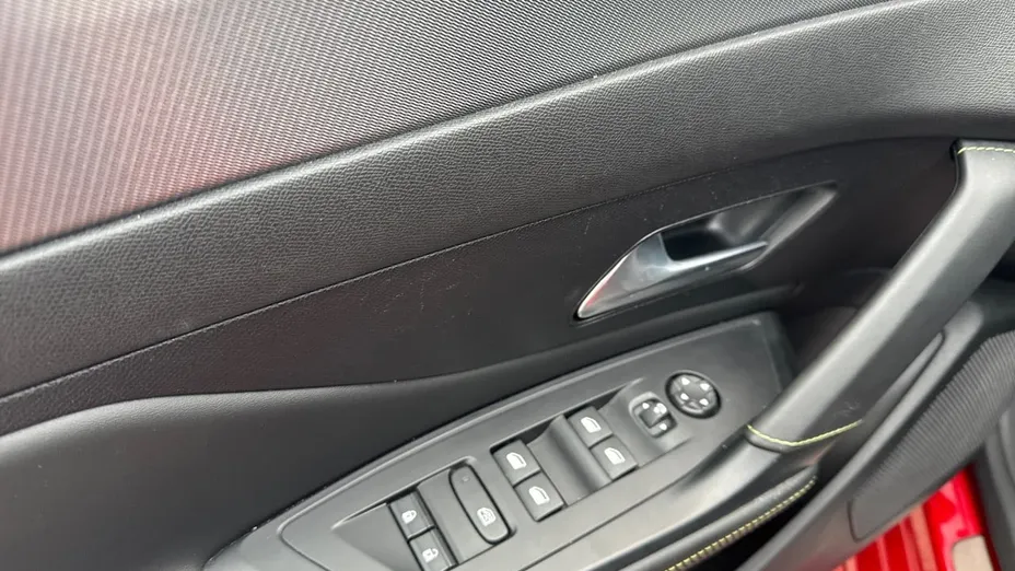 PEUGEOT 308 308 1.5 BlueHDi GT S&S EAT8