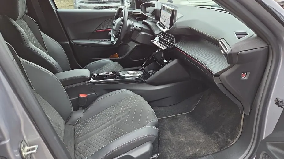 PEUGEOT 2008 2008 1.2 PureTech GT S&S EAT8