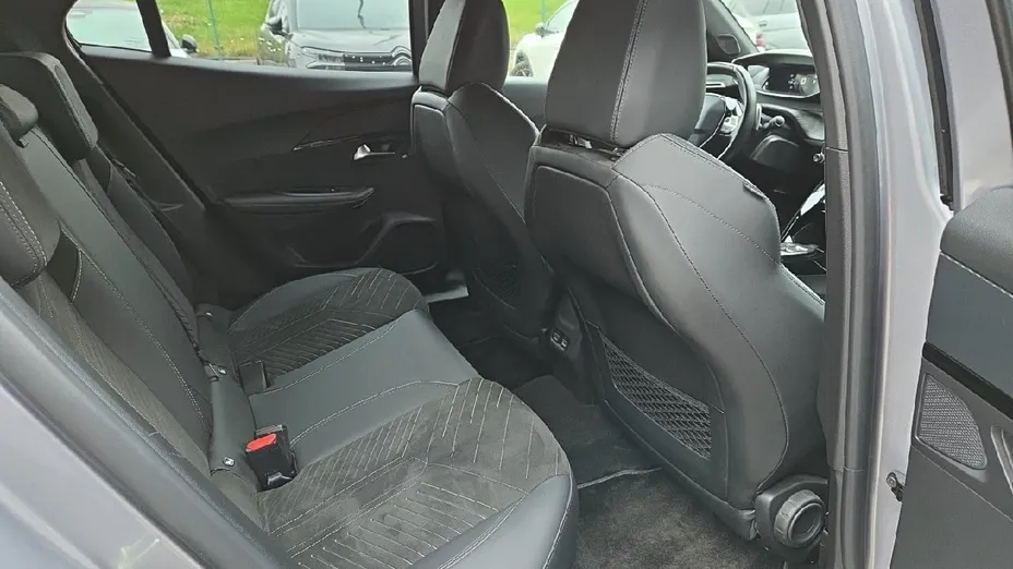 PEUGEOT 2008 2008 1.2 PureTech GT S&S EAT8