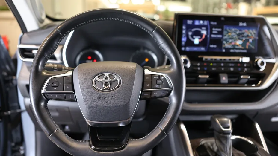 TOYOTA Highlander Highlander 2.5 Hybrid Executive