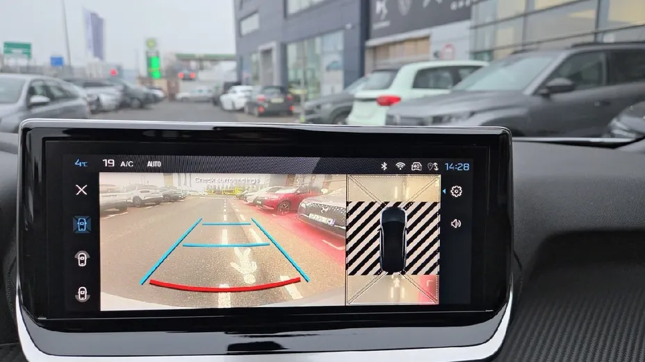 PEUGEOT 2008 2008 1.2 PureTech Allure S&S EAT8