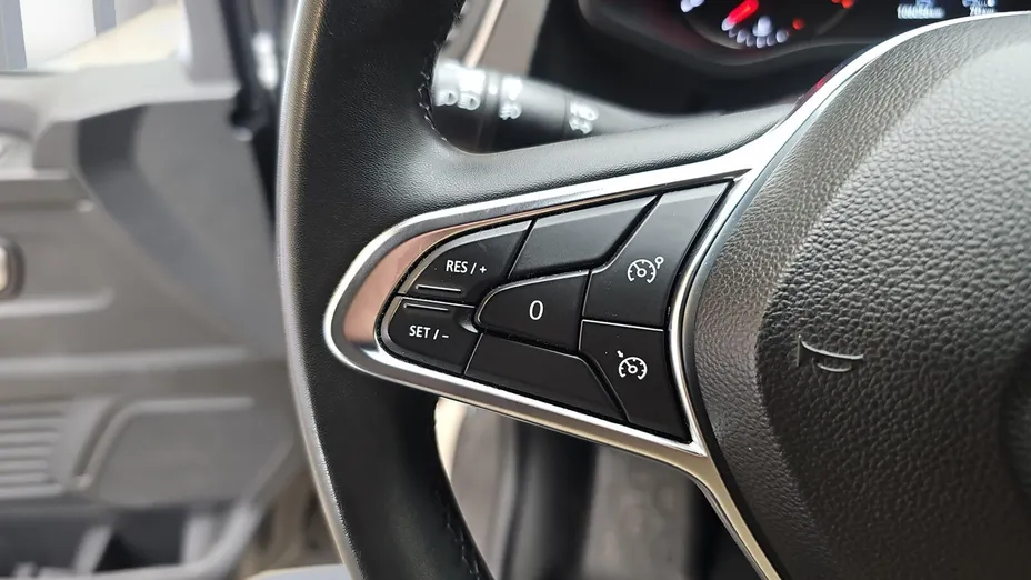 RENAULT Trafic Trafic Kombi 2.0 Blue dCi L2 Equilibre EDC