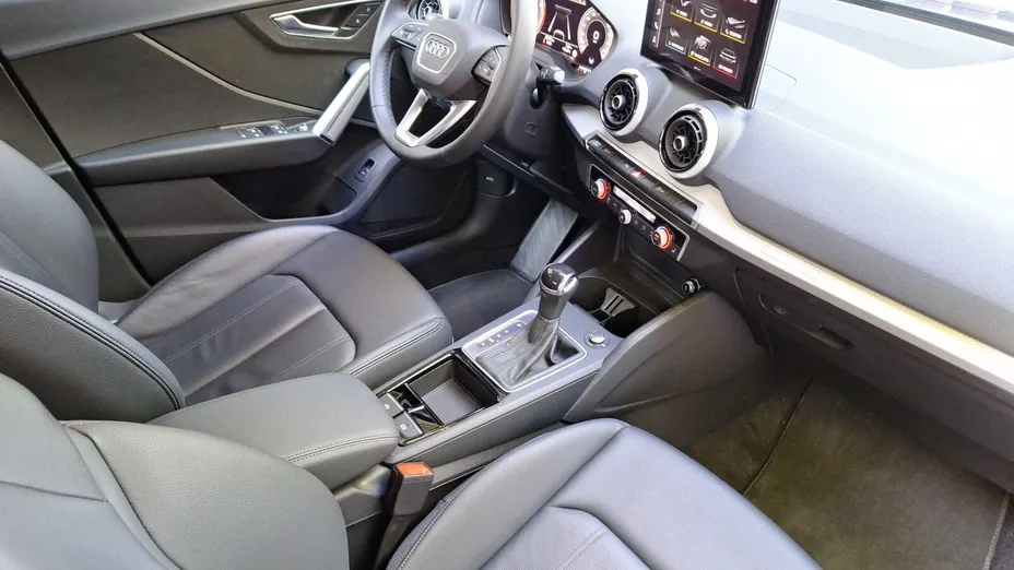 AUDI Q2 Q2 40 TFSI Quattro Advanced S tronic