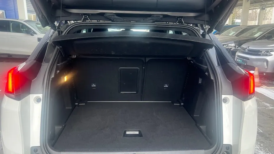 PEUGEOT 3008 3008 1.2 PureTech Allure Pack S&S EAT8