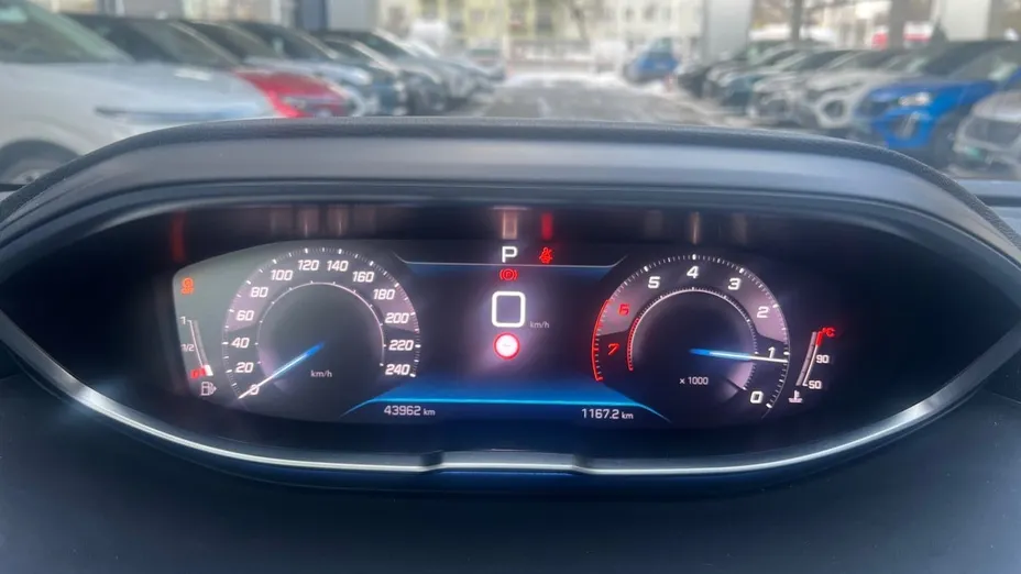 PEUGEOT 3008 3008 1.2 PureTech Allure Pack S&S EAT8