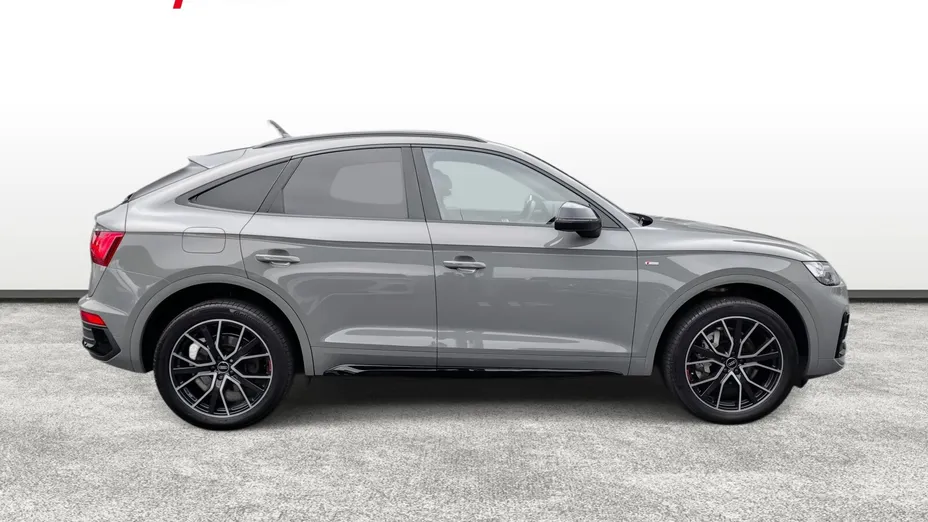 AUDI Q5 Sportback -