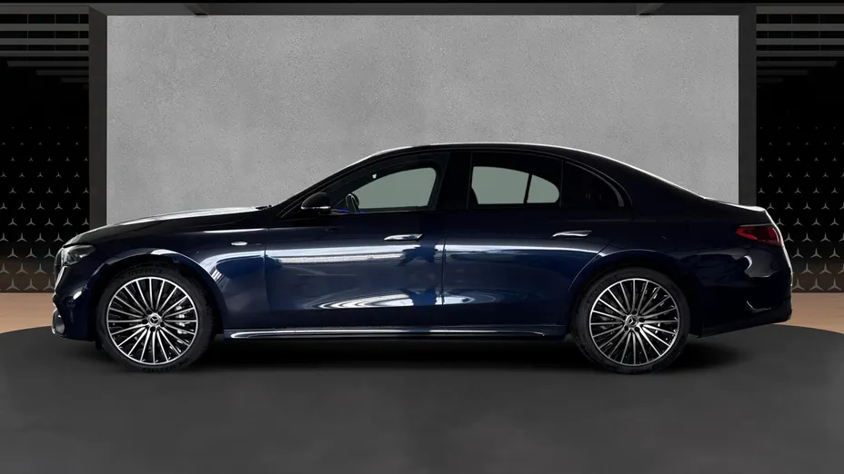 MERCEDES-BENZ E Klasa E 300 de PHEV 4-Matic AMG 9G-Tronic