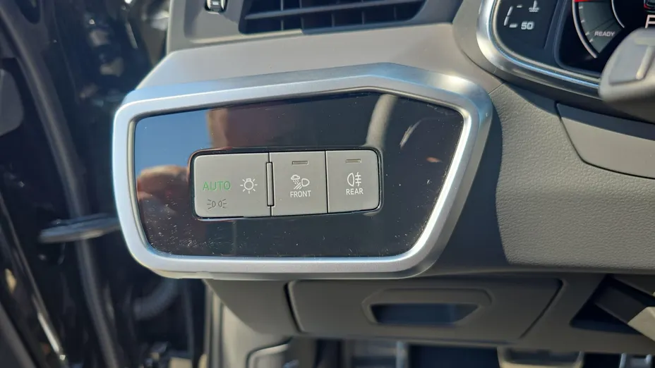 AUDI S6 Avant -