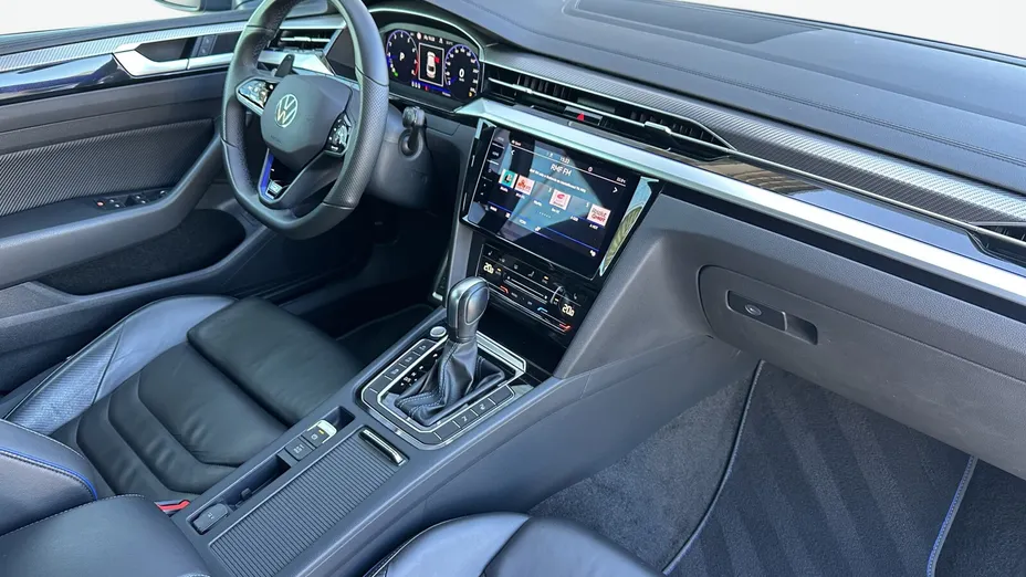 VOLKSWAGEN Arteon Arteon 2.0 TSI 4Motion R DSG