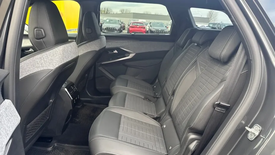 PEUGEOT 5008 5008 1.2 PureTech mHEV GT S&S e-DCS6