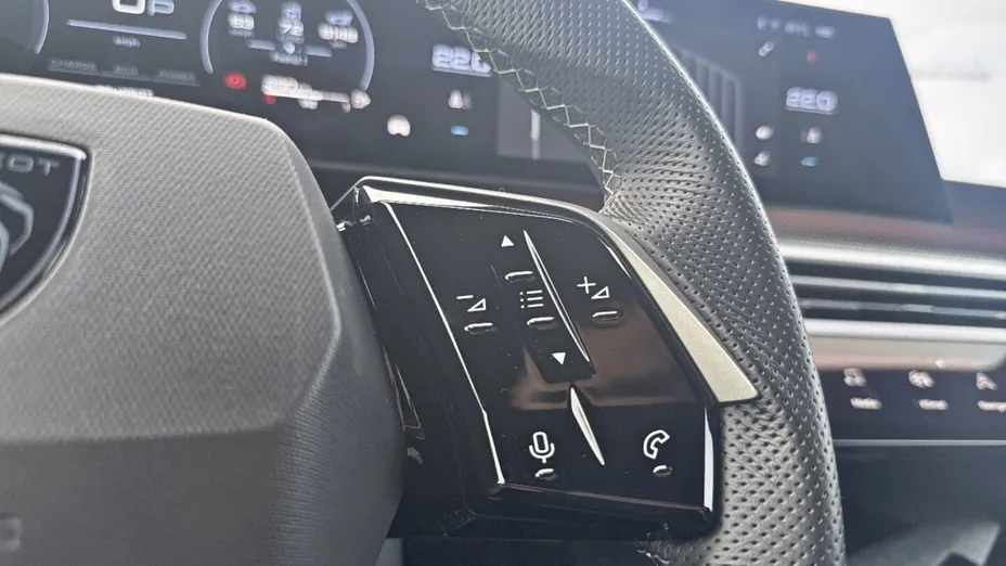 PEUGEOT 5008 5008 1.2 PureTech mHEV GT S&S e-DCS6