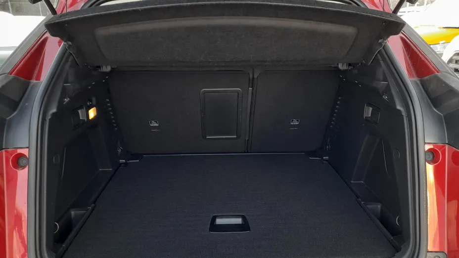 PEUGEOT 3008 3008 1.2 PureTech Active Pack S&S