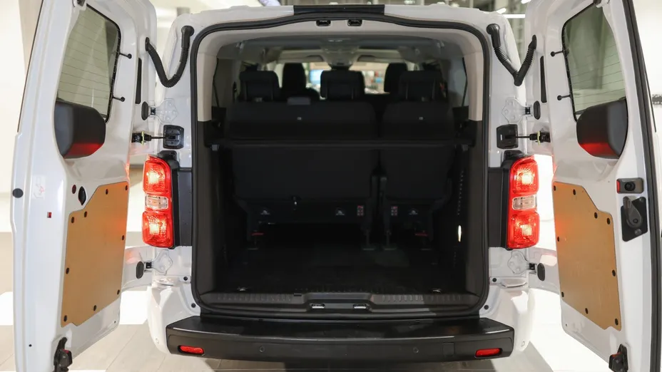 TOYOTA Proace Verso Proace Verso 2.0 D4-D Long Business