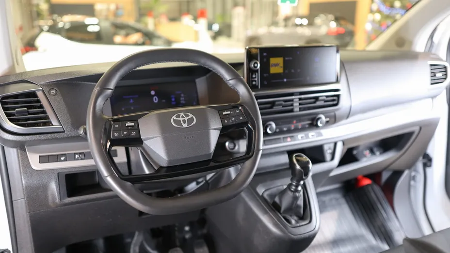 TOYOTA Proace Verso Proace Verso 2.0 D4-D Long Business