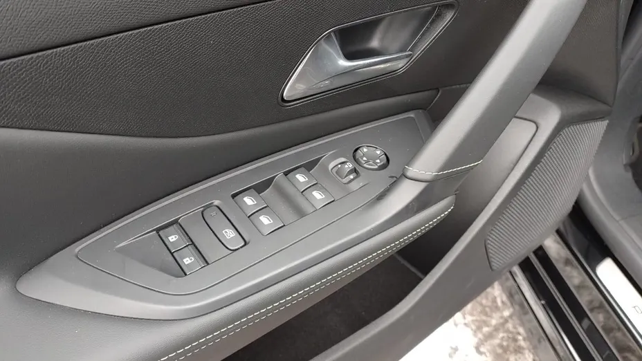 PEUGEOT 308 308 1.5 BlueHDi GT S&S EAT8