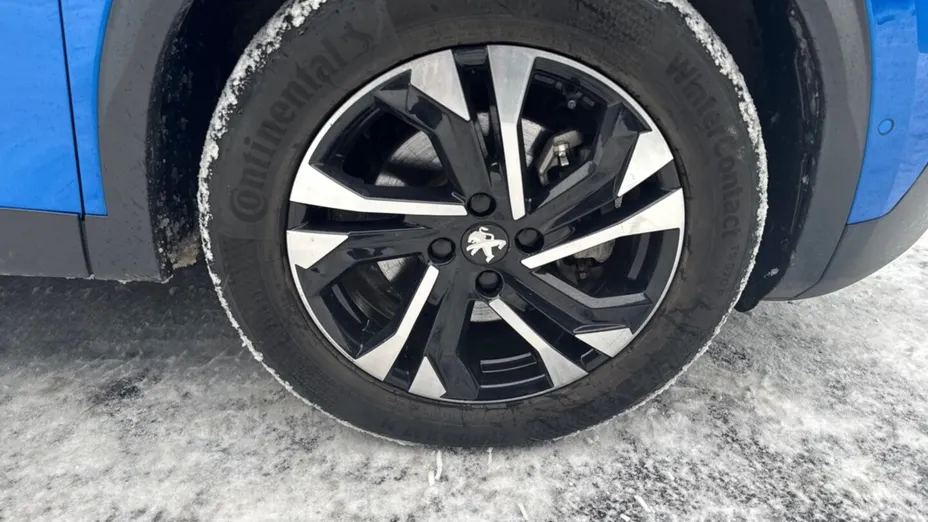 PEUGEOT 2008 e-2008 GT