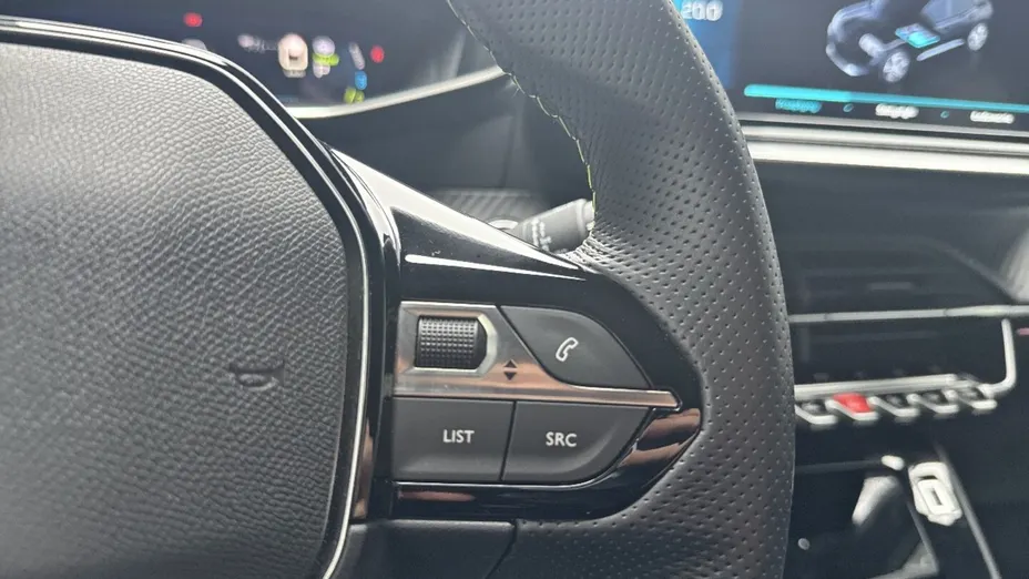 PEUGEOT 2008 e-2008 GT