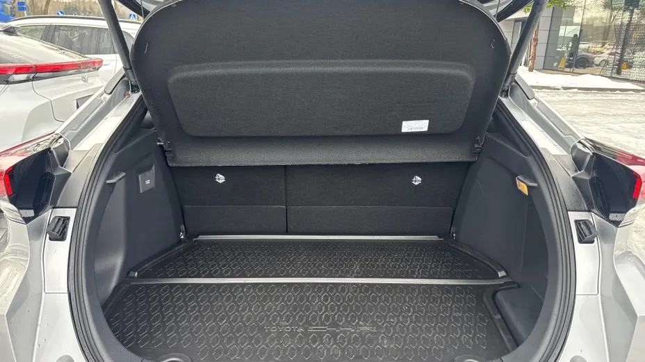 TOYOTA C-HR C-HR 2.0 PHEV Dynamic Force Executive