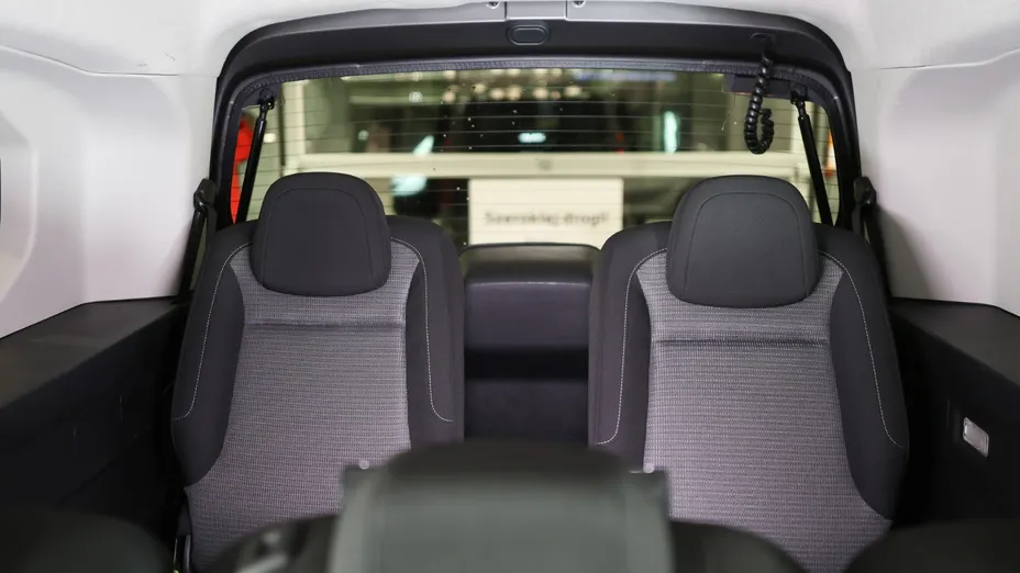 TOYOTA Proace City Verso Proace City Verso Long 1.2 D-4T Family Aut.